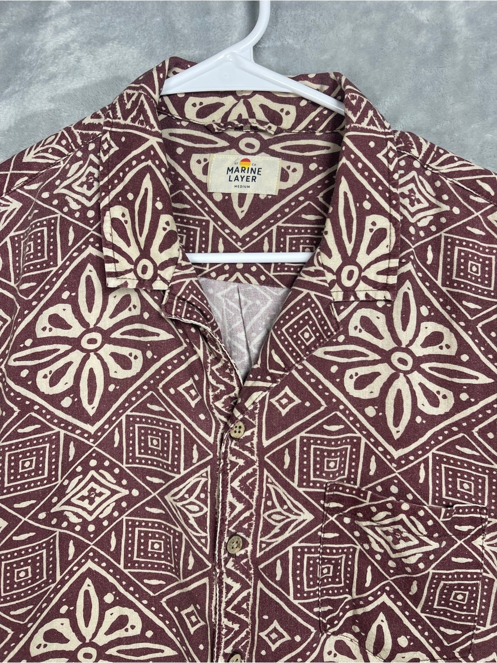 Men’s Marine Layer Boho resort print casual button down beach bohemian shirt